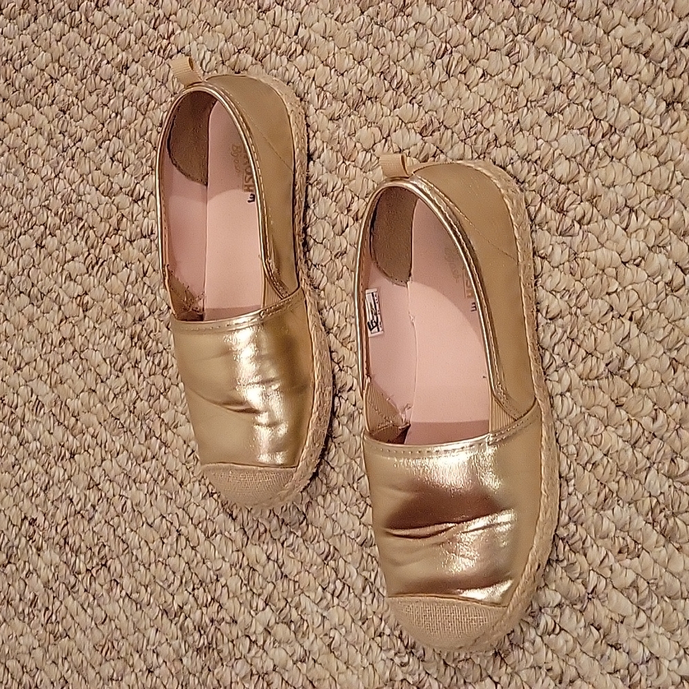 Osh Kosh gold espadrille, size 3m